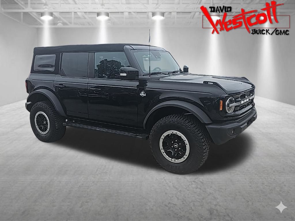 Shadow Black 2022 Ford Bronco Outer Banks Advanced 4-Door 4WD SUV / Crossover Four-Wheel Drive Automatic