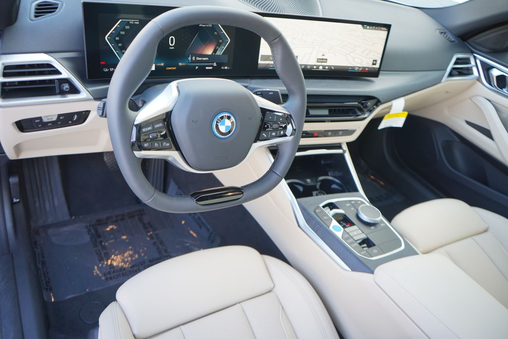 2025 BMW i4 eDrive40 12