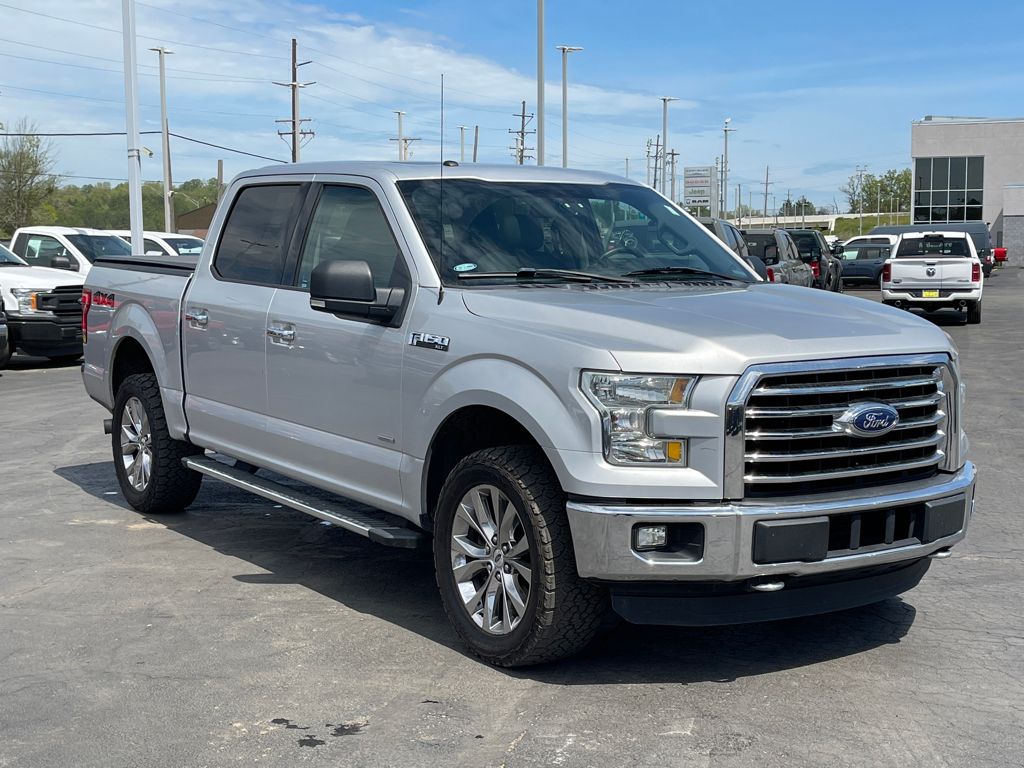 Ingot Silver Metallic 2016 Ford F-150 XLT SuperCrew 4WD Pickup Truck Four-Wheel Drive 6-Speed Automatic