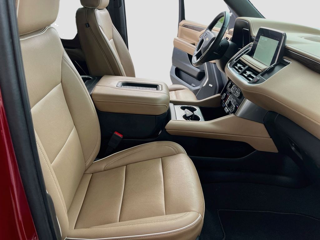 Used 2023 Red Chevrolet Premier image 31