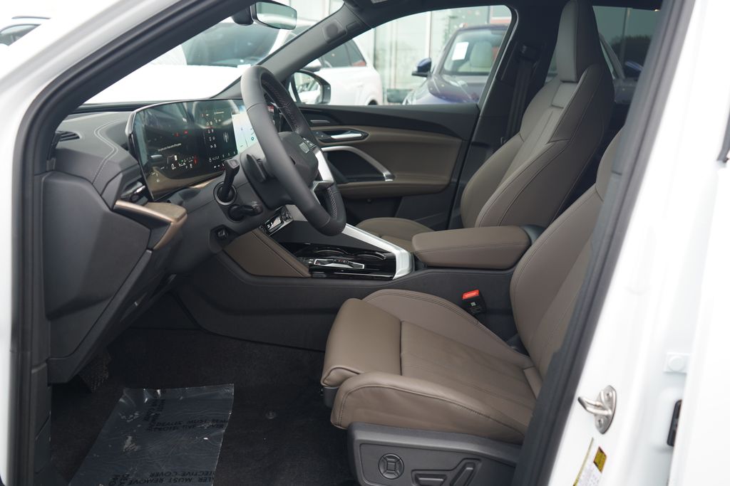 Thumbnail: 2025 Audi Q5 - 6