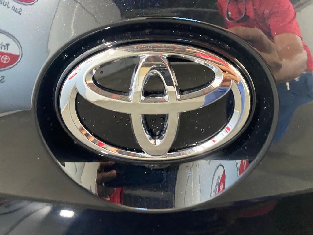 Thumbnail: 2026 Toyota Corolla - 18