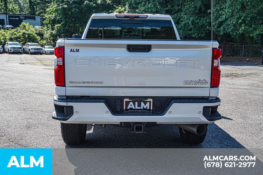 Used 2020 Beige Chevrolet High Country image 11