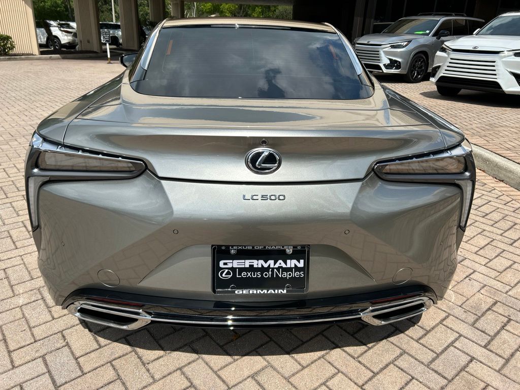 Used 2018 Silver Lexus 500 image 5