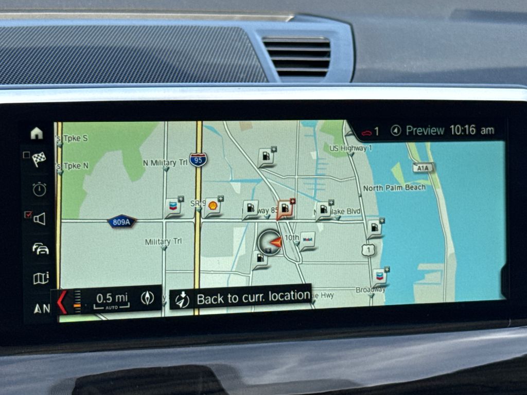 Used 2019 Silver BMW sDrive28i image 21
