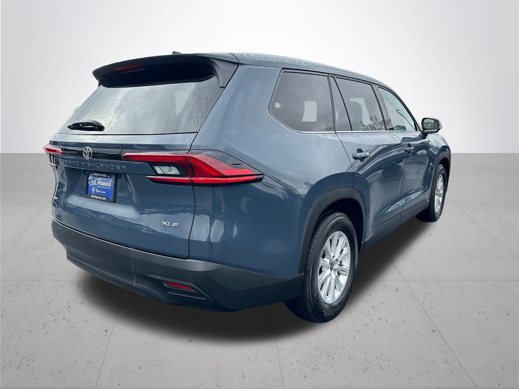 2025 Toyota Grand Highlander XLE