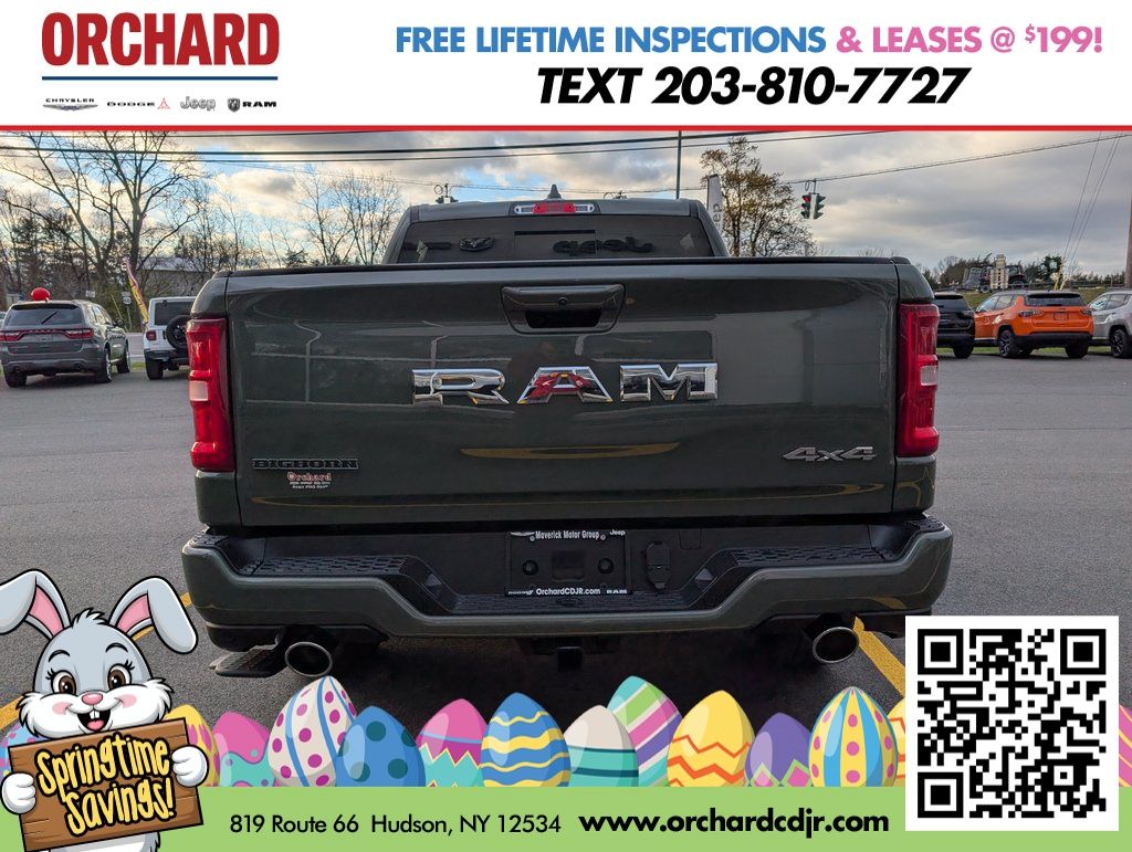 View vehicle photo 4