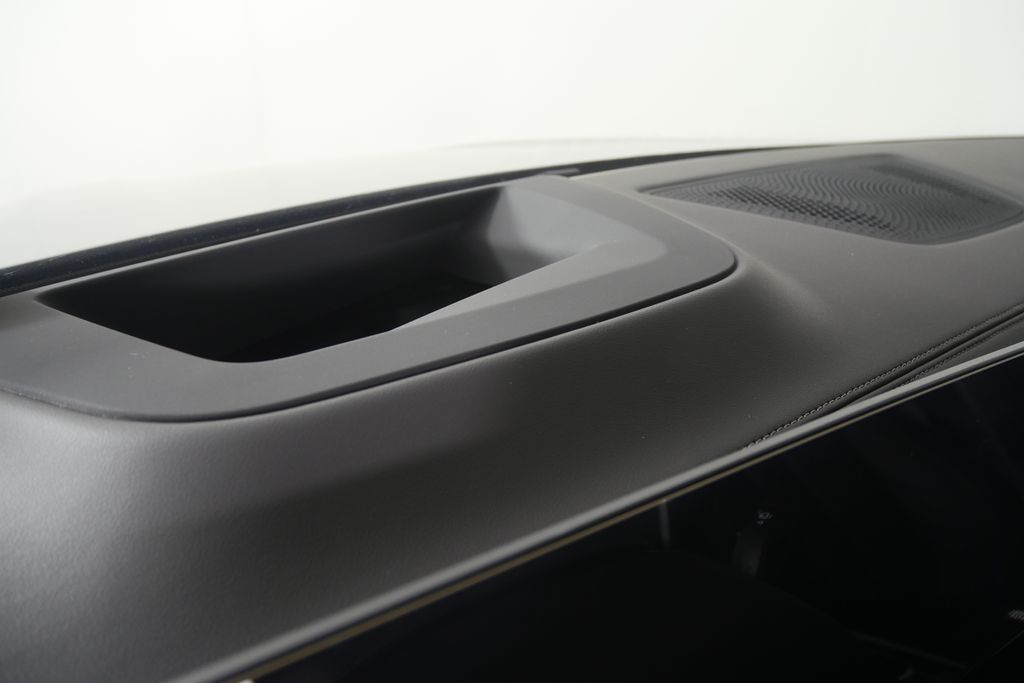 Thumbnail: 2027 BMW X7 - 19