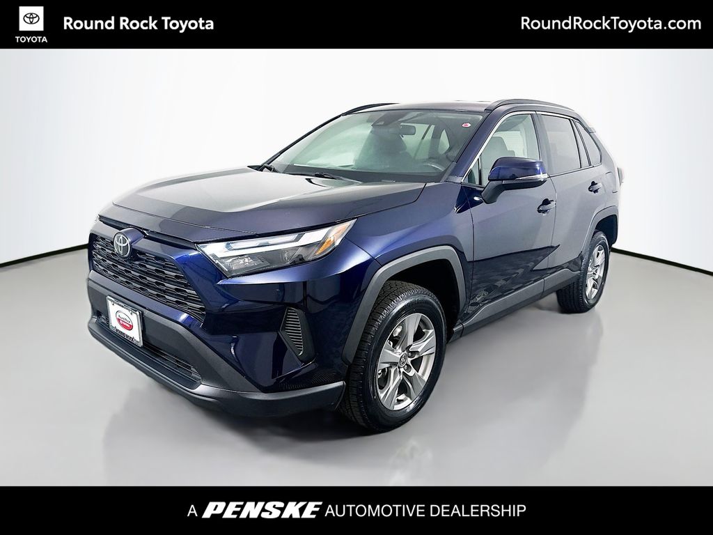 2024 Toyota RAV4 XLE FWD