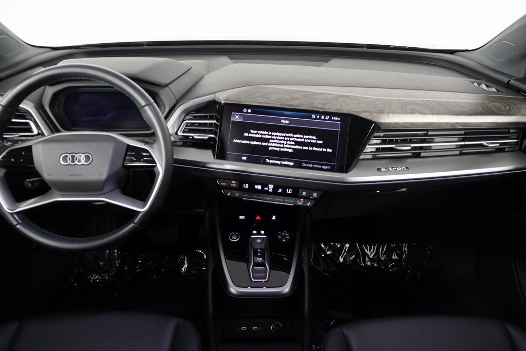Thumbnail: 2024 Audi Q4 e-tron - 8