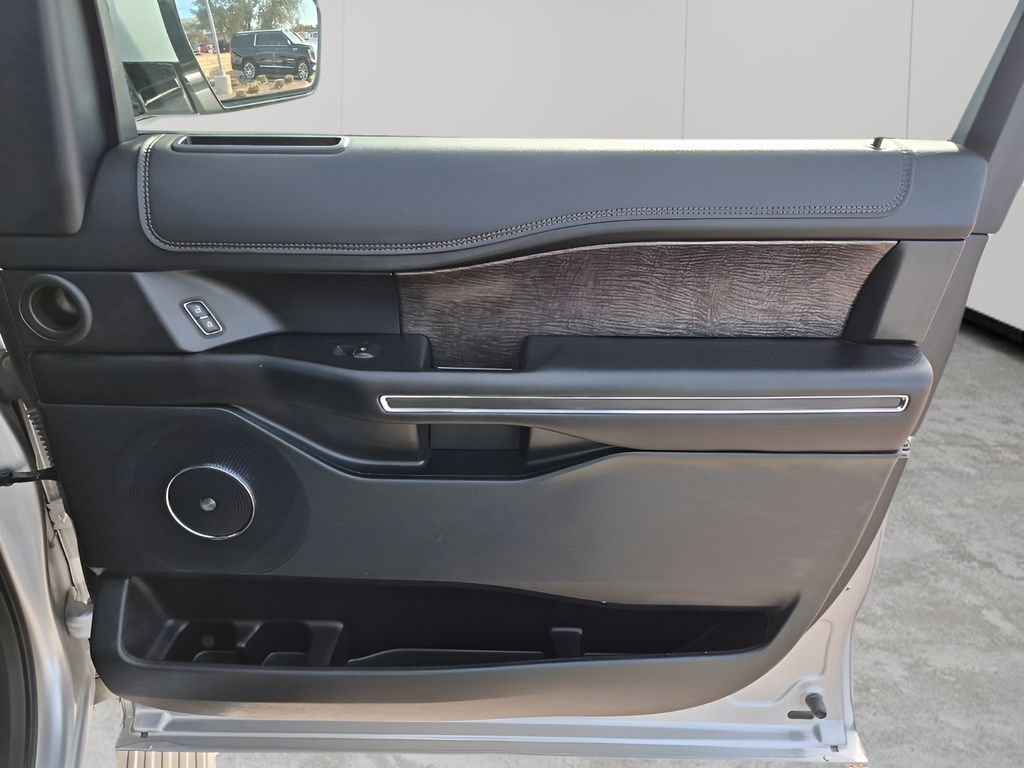 Used Car 2019 Ford Expedition Max  Limited For Sale Under $30,000 In Austin, Texas