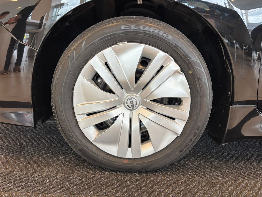 2024 Nissan Leaf S