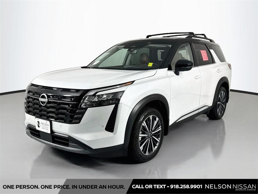 2026 Nissan Pathfinder Platinum 4WD