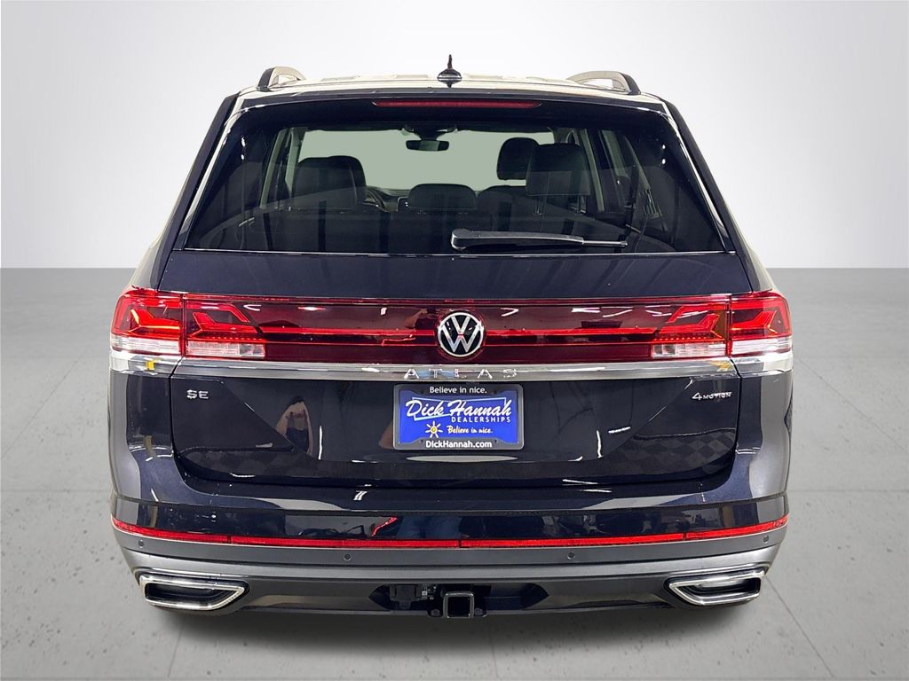 2025 Volkswagen Atlas 2.0T SE w/Technology