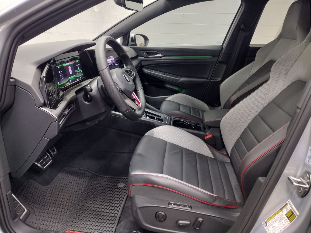 2022 Volkswagen Golf GTI Autobahn