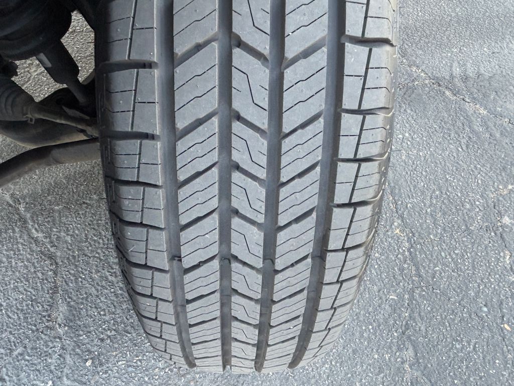 Thumbnail: 2022 Toyota Tundra - 31