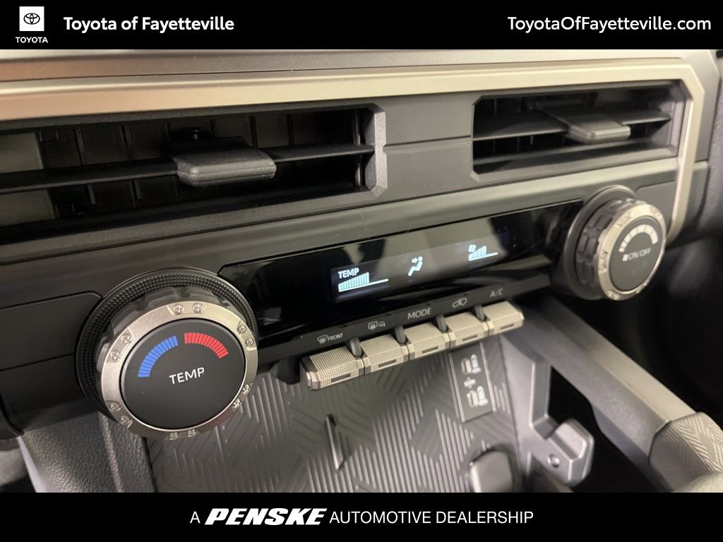 Thumbnail: 2025 Toyota 4Runner - 31