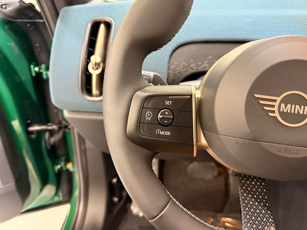 Thumbnail: 2025 MINI Cooper Countryman - 13