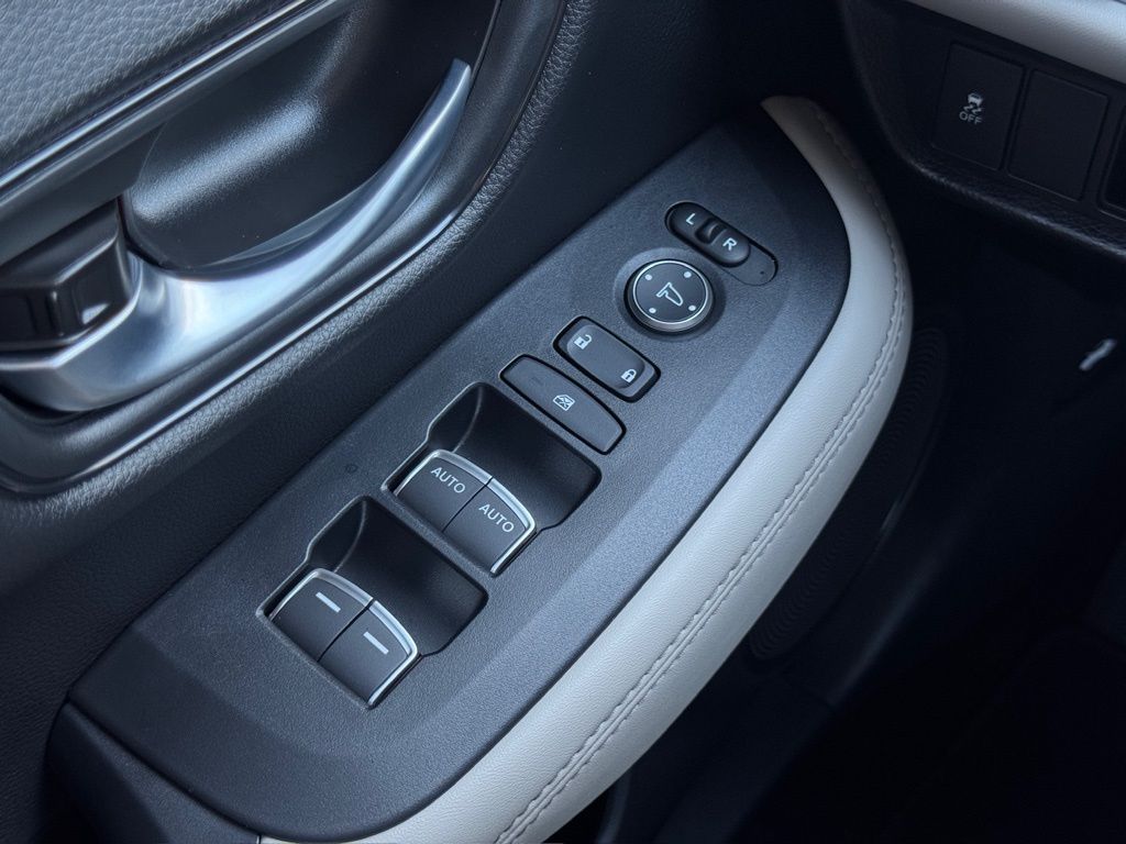 2026 Honda HR-V EX-L White at Classic Honda Galveston