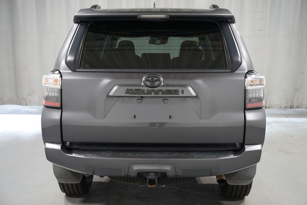 Thumbnail: 2022 Toyota 4Runner - 7