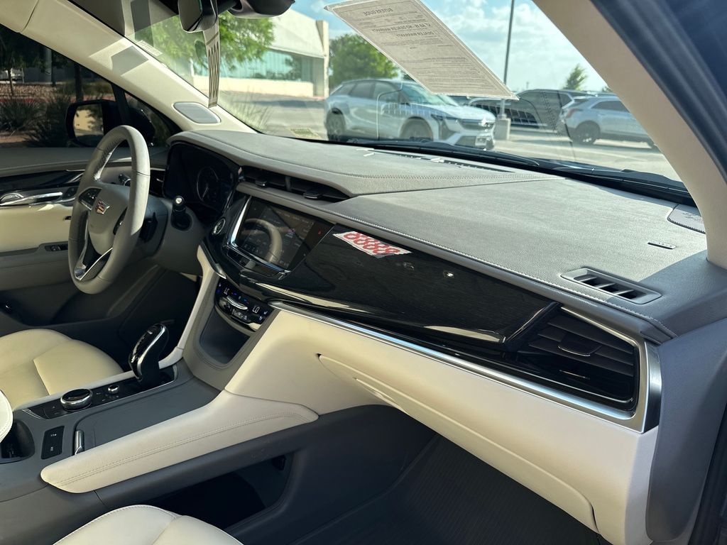 Used Car 2024 Cadillac Xt6  Premium Luxury For Sale Under $50,000 In Austin, Texas