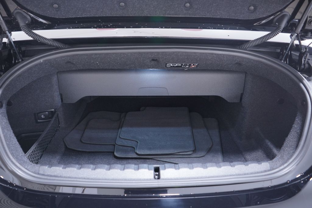 Thumbnail: 2025 BMW 4 Series - 25