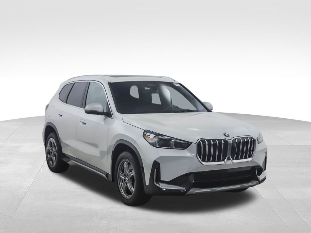 Thumbnail: 2023 BMW X1 - 7