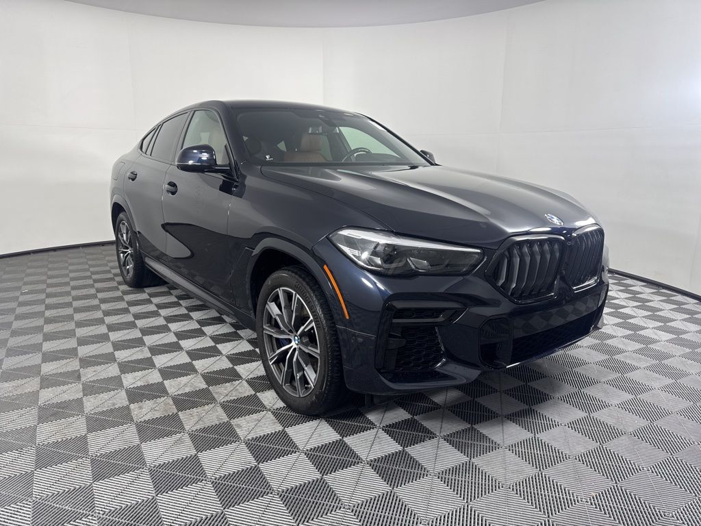 Thumbnail: 2022 BMW X6 - 3
