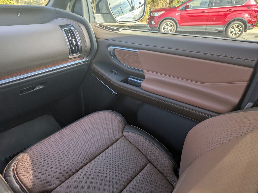 2026 Ford Expedition Max King Ranch MAX