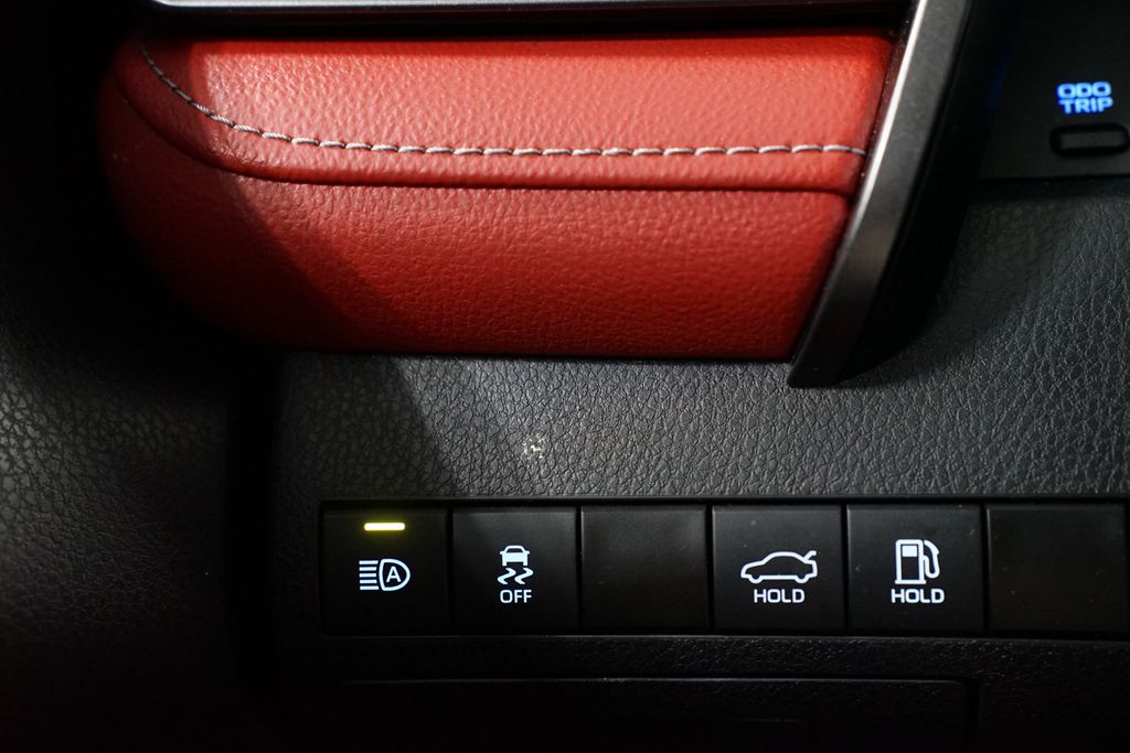 Thumbnail: 2024 Toyota Camry - 25