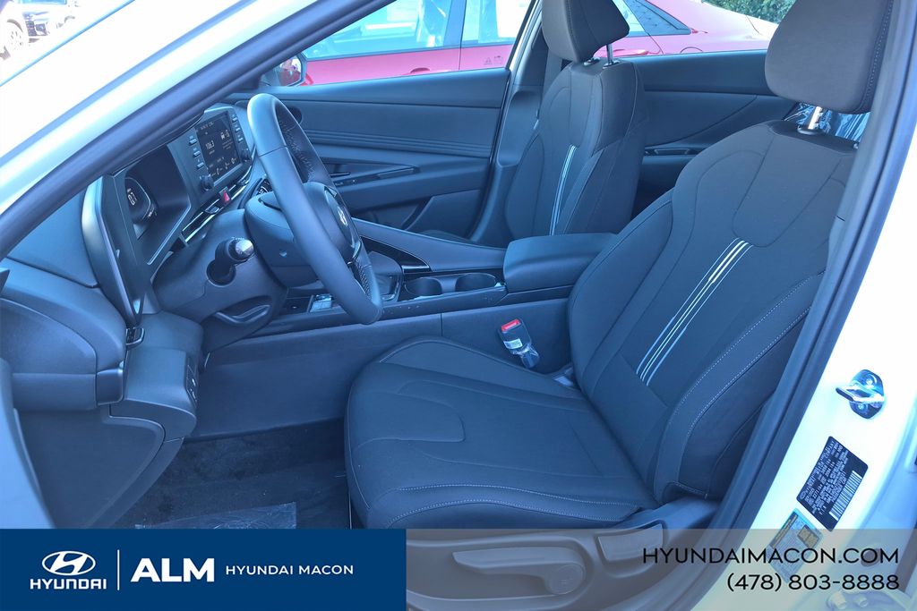 New 2026 White HYUNDAI SEL Sport Plus image 16