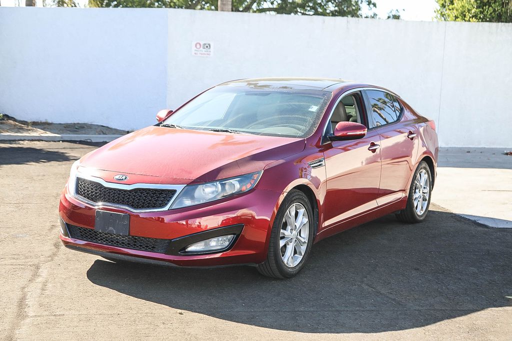 Remington Red Metallic 2013 Kia Optima Sedan Front-Wheel Drive 6-Speed Automatic