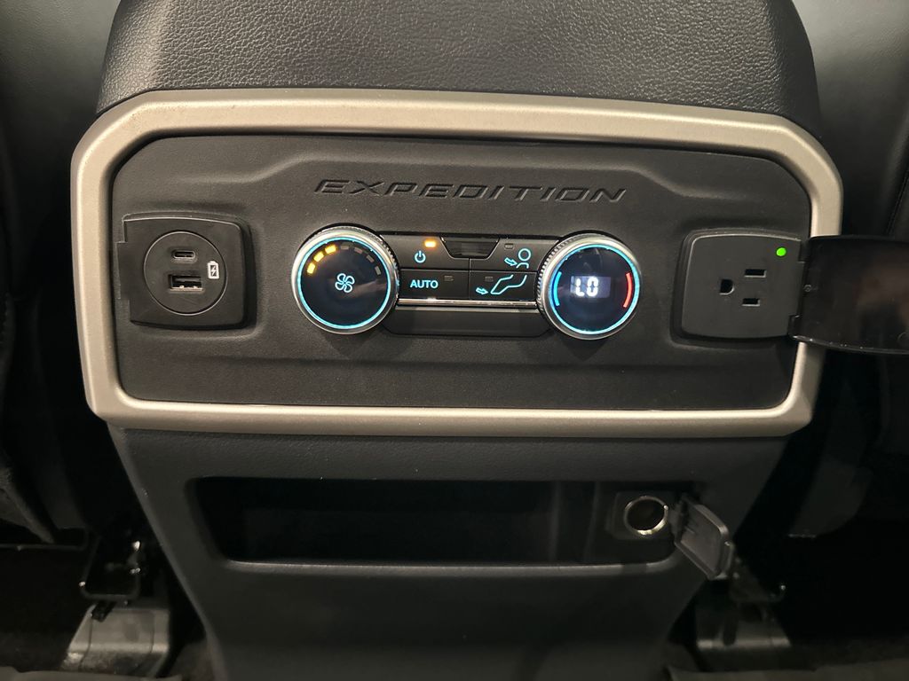 Certified Used 2022 White Ford XLT image 34