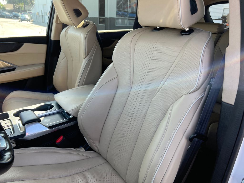 Thumbnail: 2023 Acura MDX - 16