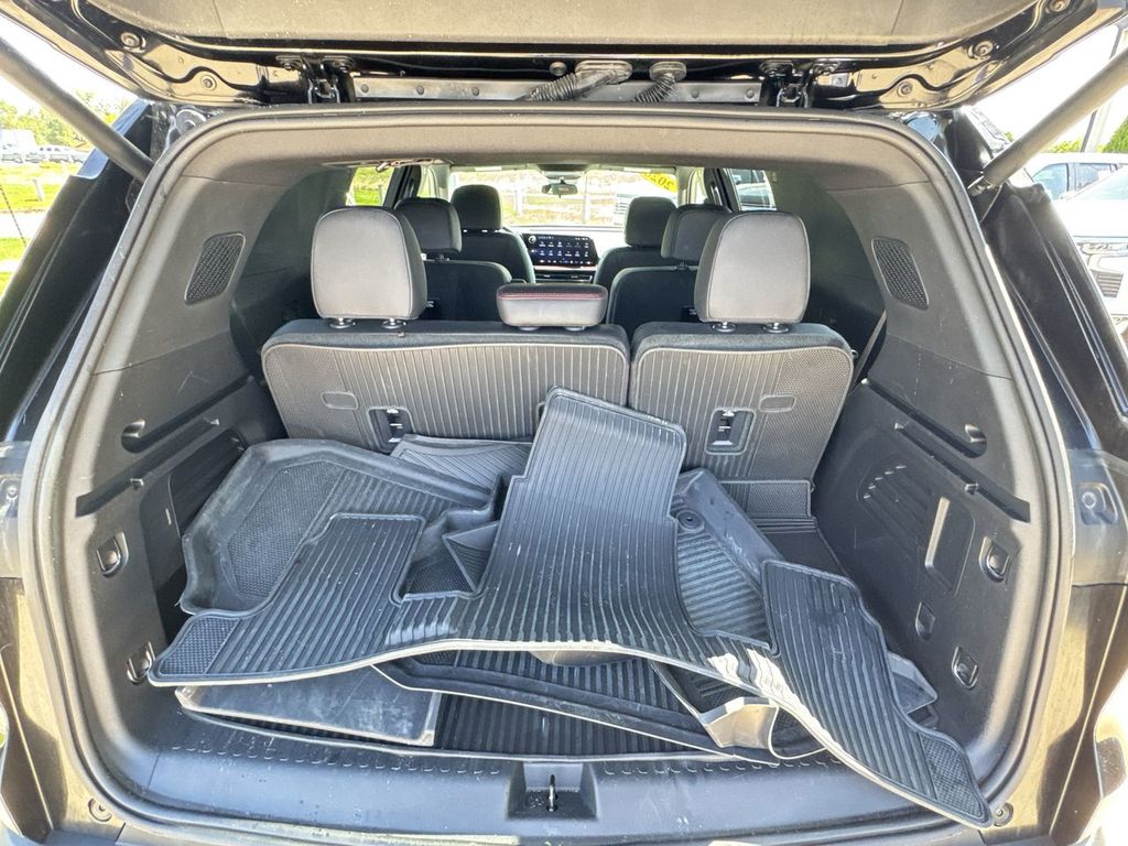 Used 2026 Chevrolet Traverse SUV