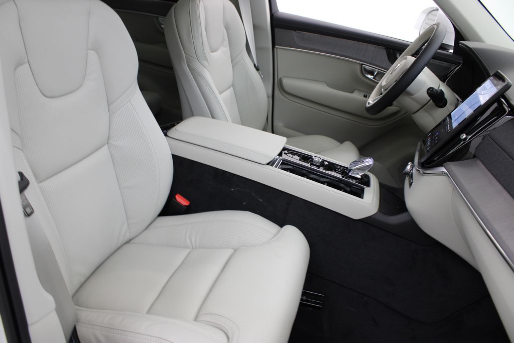 new 2026 Volvo XC90 car