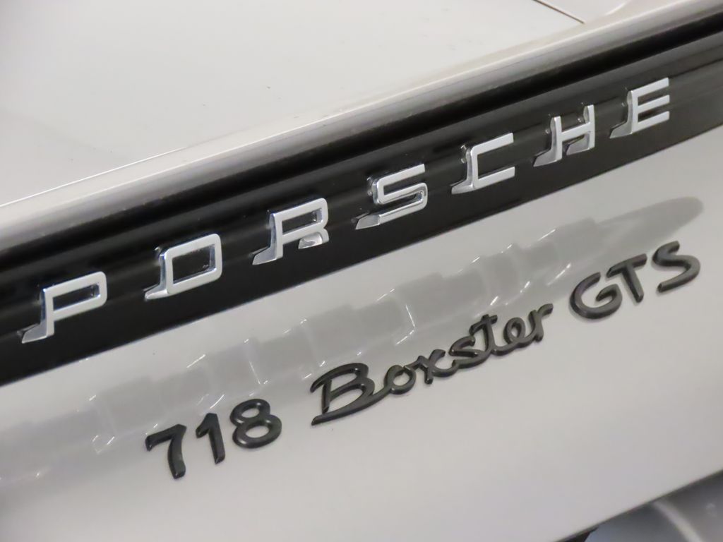 Thumbnail: 2021 Porsche 718 Boxster - 20