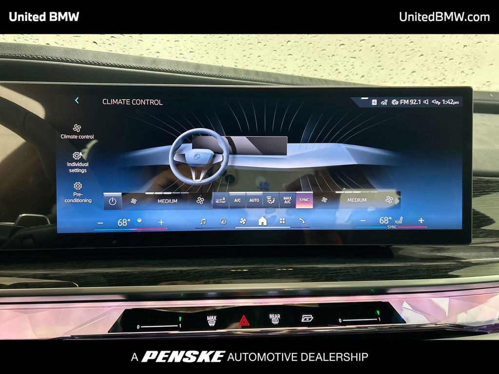 2025 BMW 7 Series 740i 19