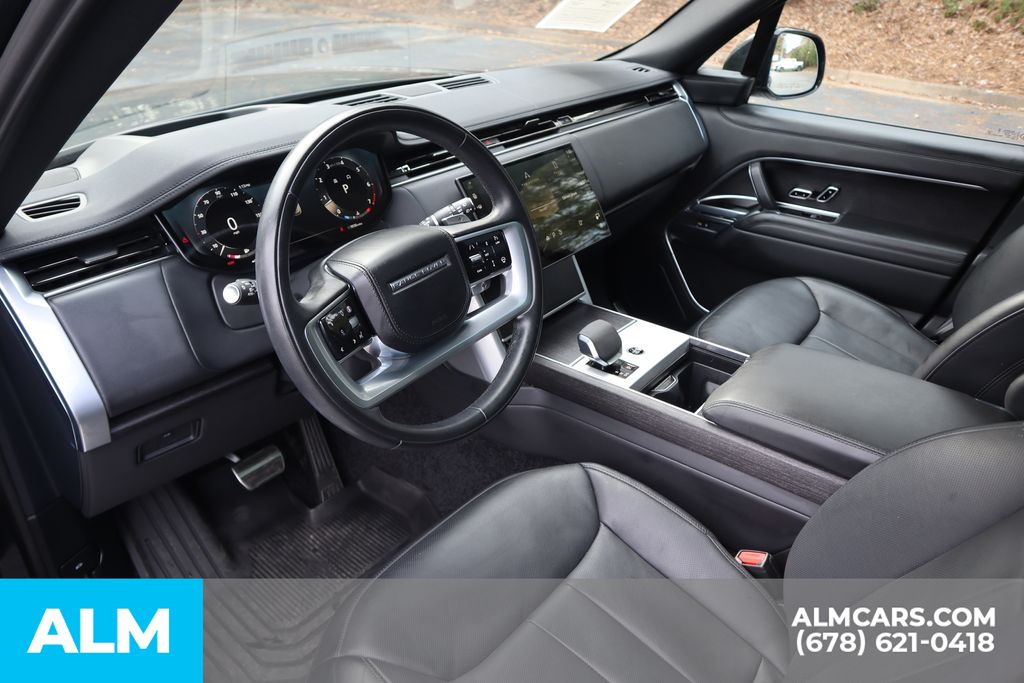 Used 2025 Gray Land Rover SE image 10