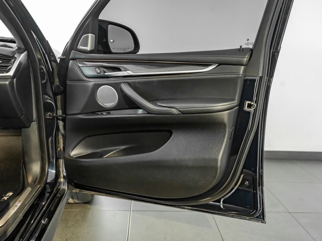 Used 2017 Black BMW  image 24