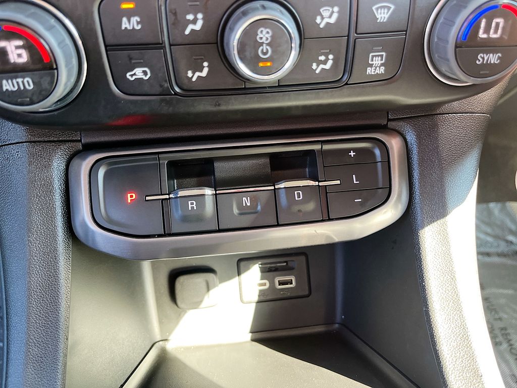 Used 2023 Black GMC AT4 image 17