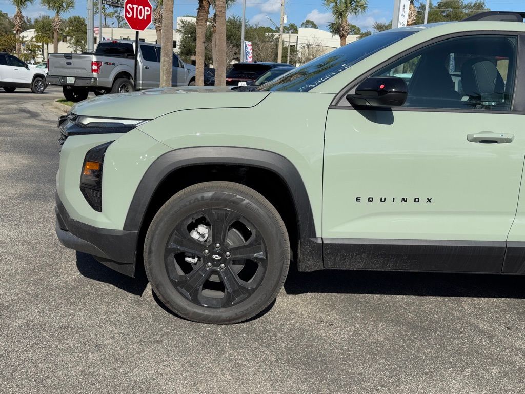 2025 Chevrolet Equinox LT 11