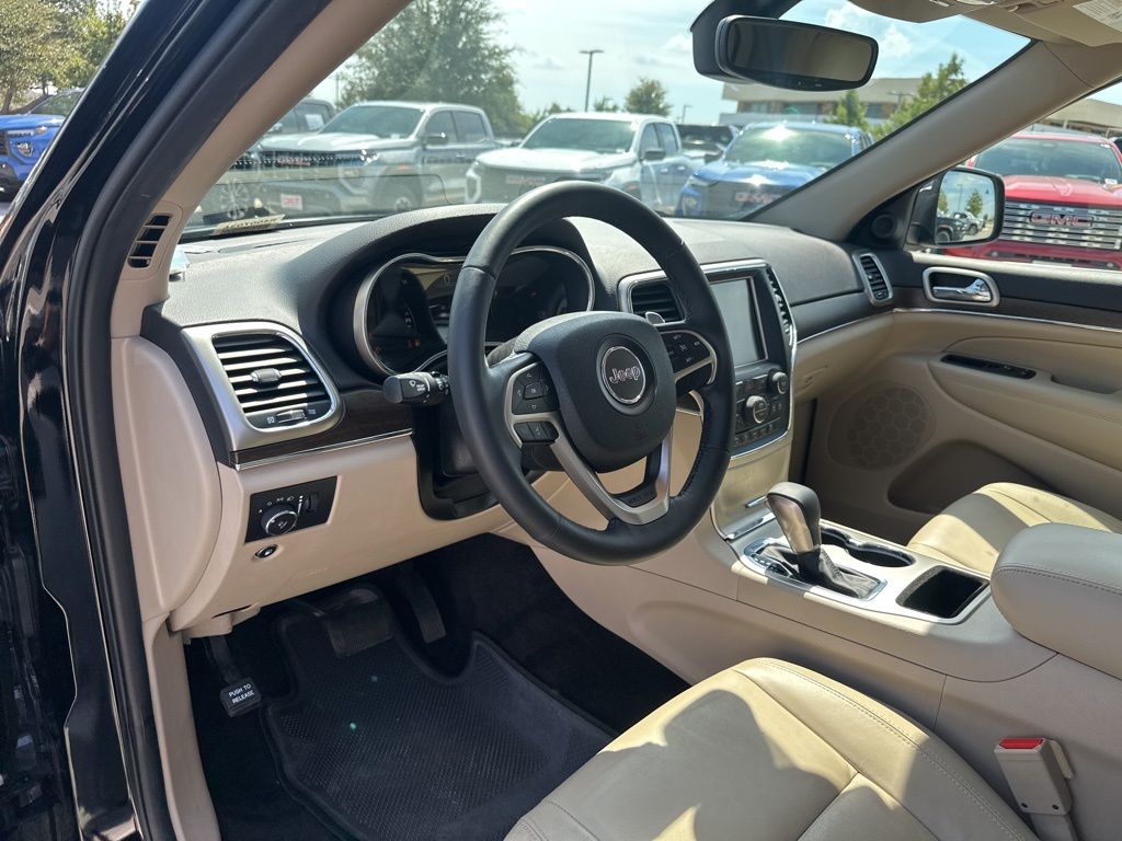 Used Car 2017 Jeep Grand Cherokee  Limited For Sale In Austin, Texas