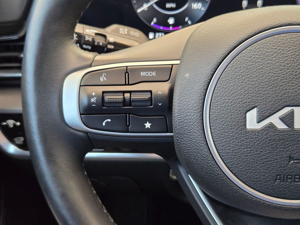 Used 2025 Kia Sportage SUV
