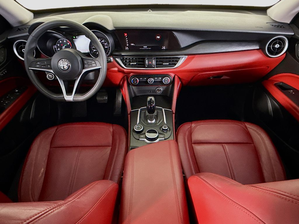 Thumbnail: 2018 Alfa Romeo Stelvio - 13