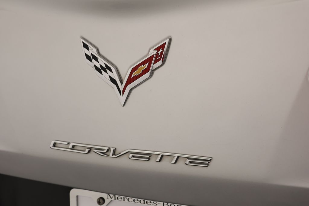 Thumbnail: 2015 Chevrolet Corvette - 26