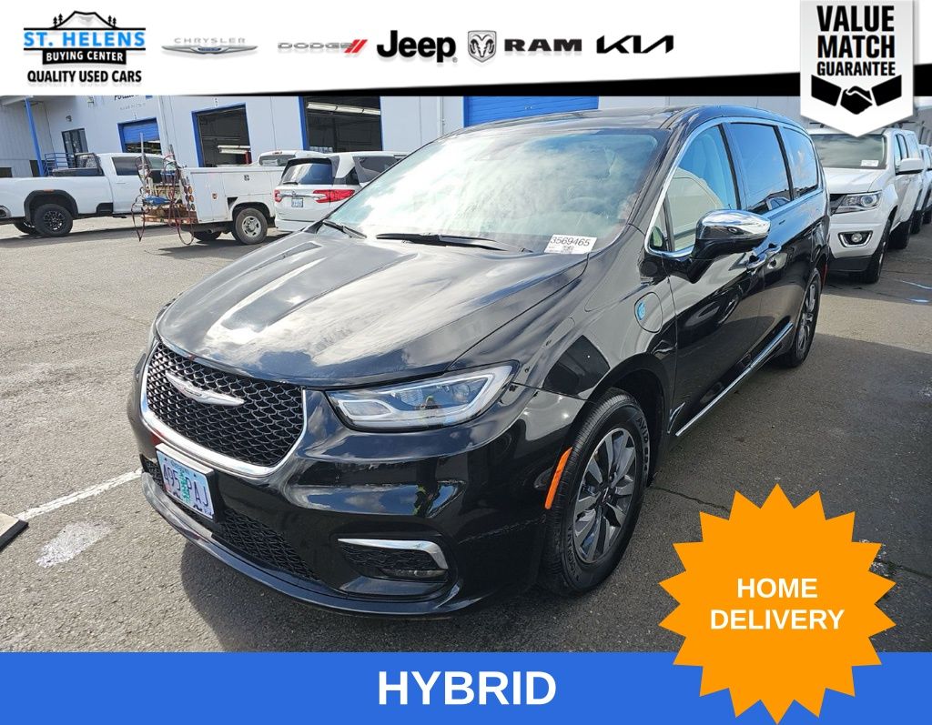 2023 Chrysler Pacifica Hybrid Limited Hybrid's photo