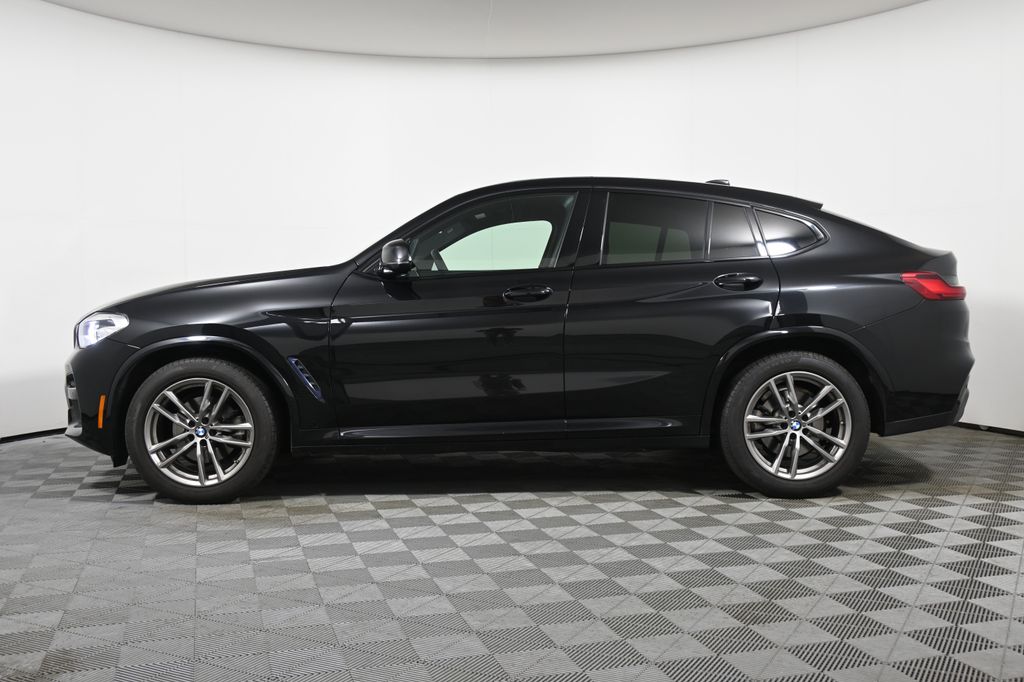 Thumbnail: 2021 BMW X4 - 2