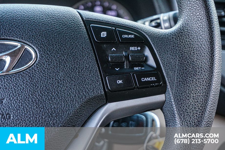 2016 Hyundai Tucson SE photo 26
