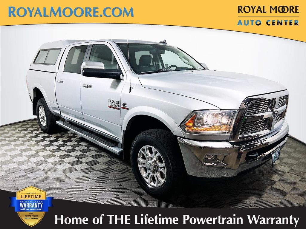 Bright Silver Clearcoat Metallic 2015 RAM 2500 Laramie Crew Cab 4WD Pickup Truck Four-Wheel Drive 6-Speed Automatic